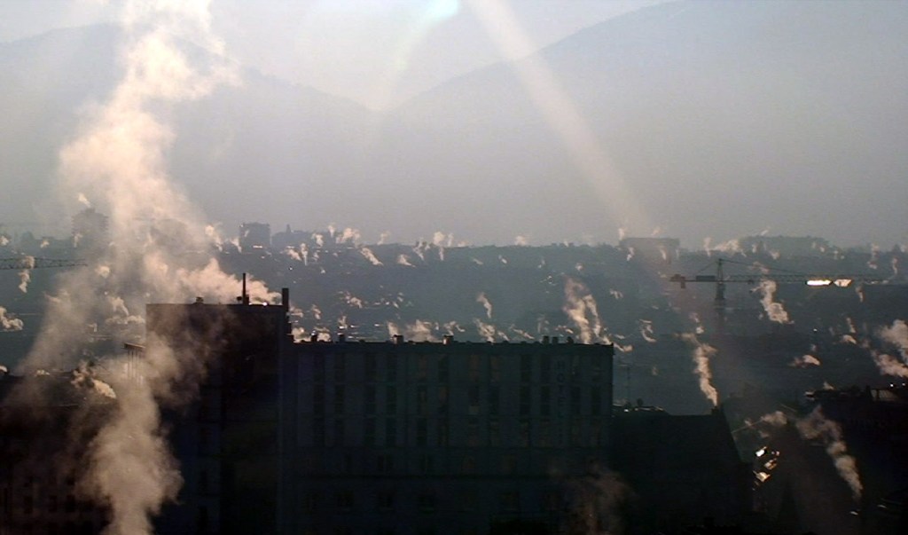 With Humor and Subtlety – The Video Works of Anne-Julie&nbsp;Raccoursier