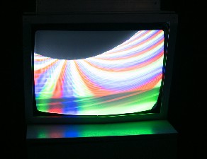 白南准 磁铁电视 装置 1963 供图：韩国现当代美术馆